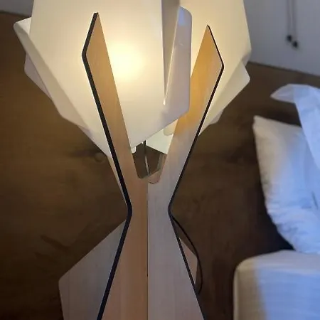 Trokadero Boutique Itea