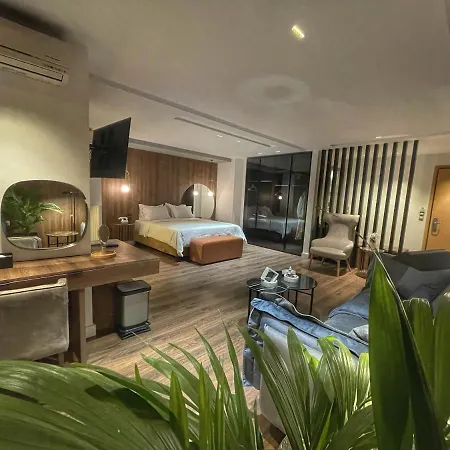 Trokadero Boutique 3* Itea