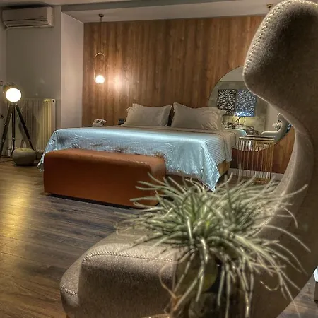 Trokadero Boutique 3*