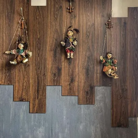 Trokadero Boutique Hotel 3*