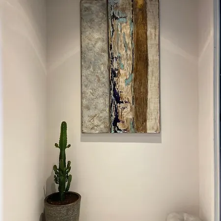 Trokadero Boutique Itea