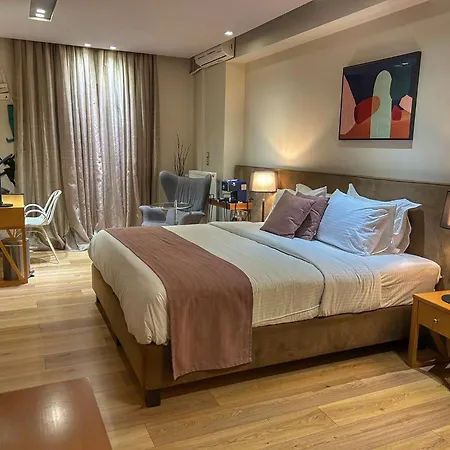 Trokadero Boutique 3*