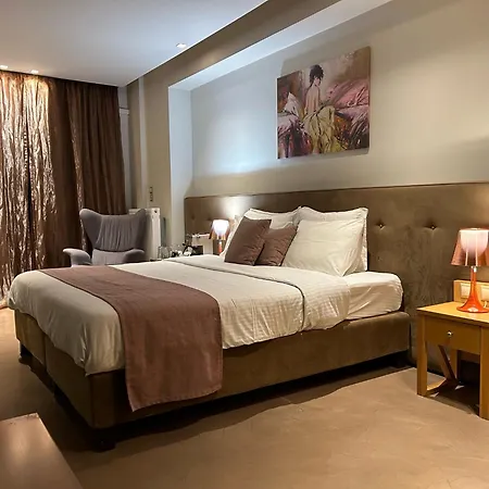 Trokadero Boutique 3* Itea