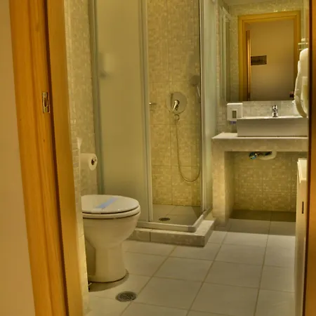 Trokadero Boutique Hotel 3*