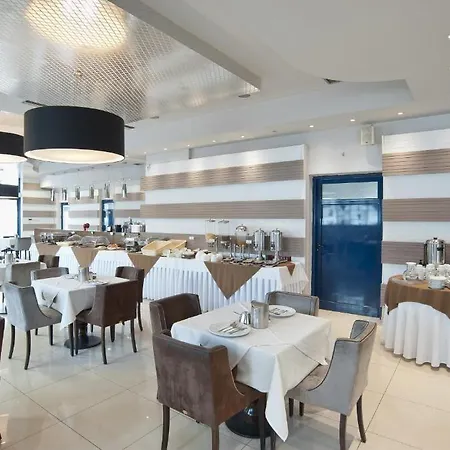 Trokadero Boutique Hotel Itea