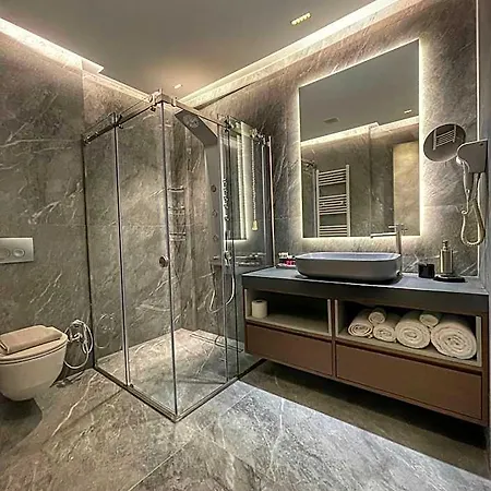 Trokadero Boutique Hotel