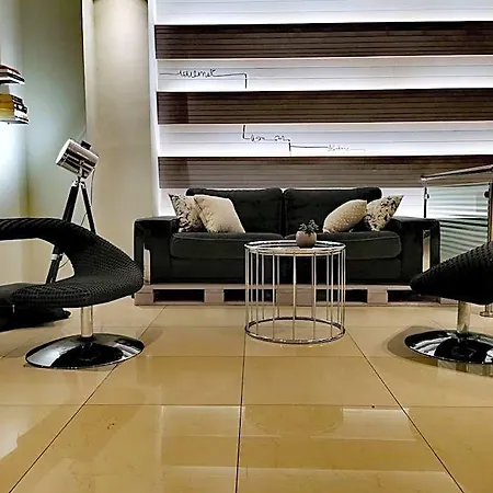 Trokadero Boutique 3*