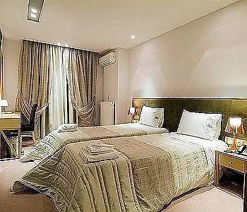 Trokadero Boutique 3* Ιτέα
